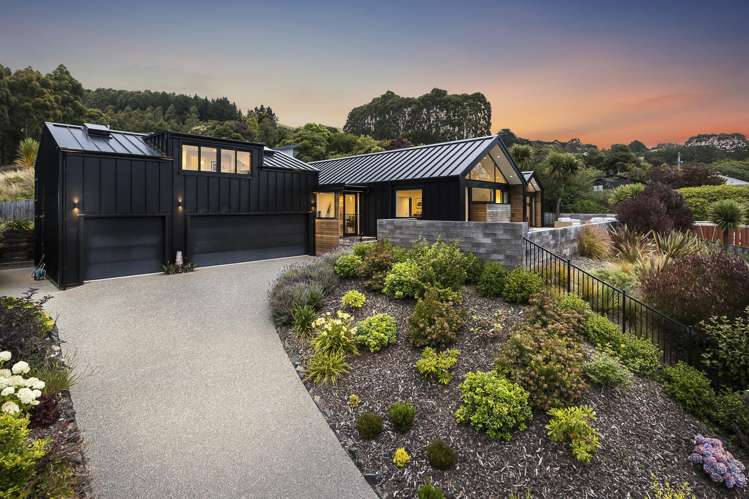 22 Clearwater Street Broad Bay_1