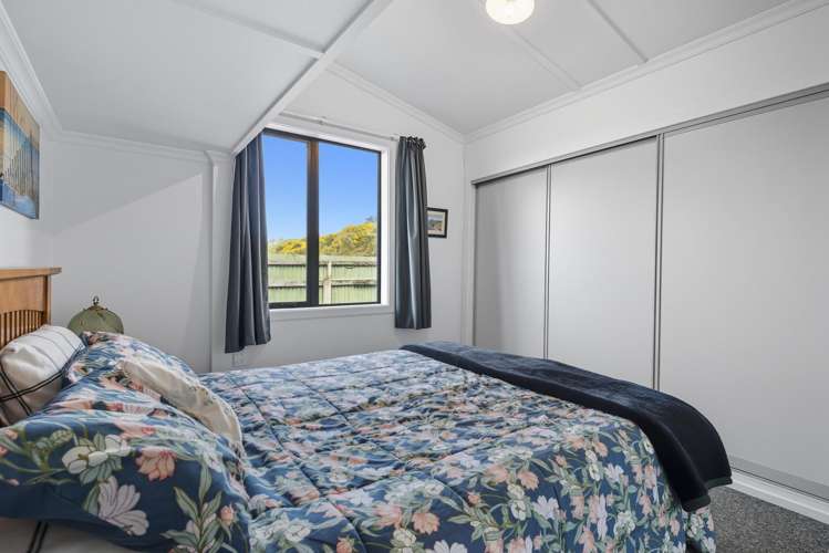 1354 Toko Mouth Rd Milton_10