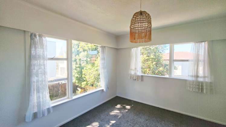 125 Te Atatu Road Te Atatu South_8