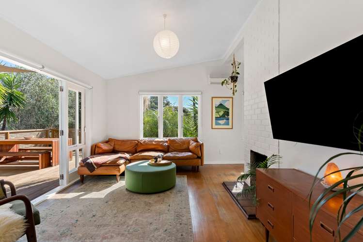 1/16a Bardia Street Belmont_10