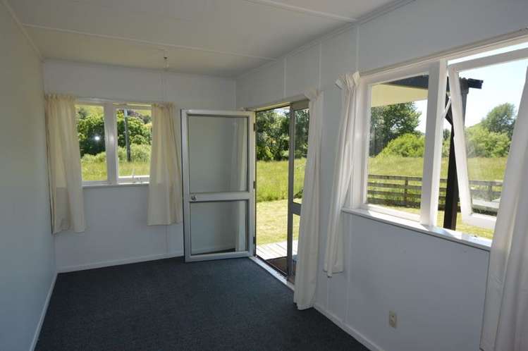 240 Ongarue Back Road Taumarunui_14