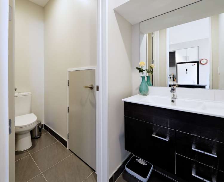 60 Squadron Drive Hobsonville_8