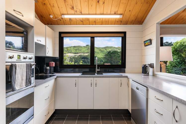 50 David Crescent Karori_10