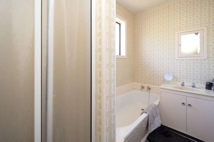 25 Beach Road North New Brighton_11