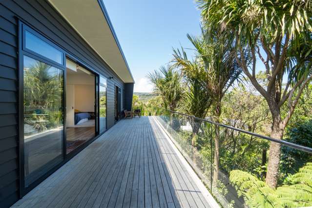 30 Tasman View Road Bethells Beach_1