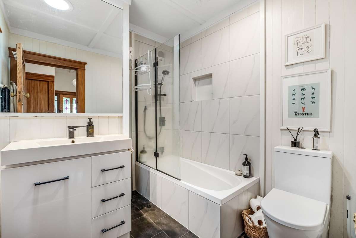 275 Mount Albert Road_4