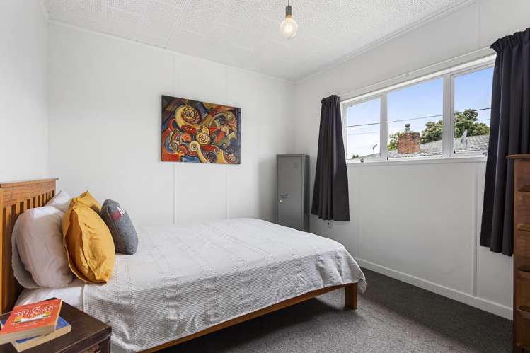 1/2a Eskdale Road Birkdale_15