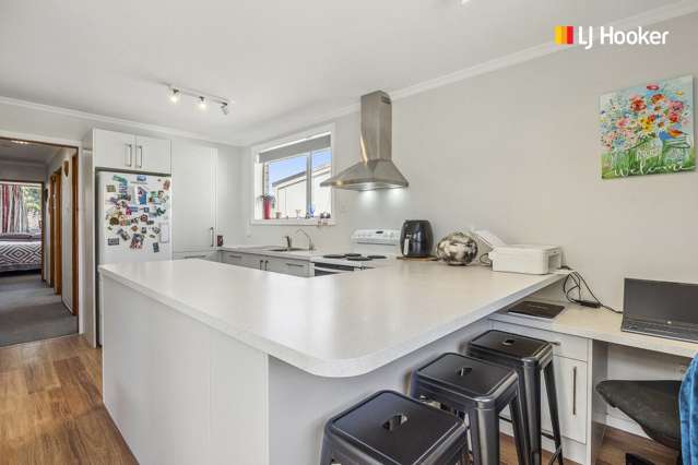 38 Eastbourne Street Caversham_4