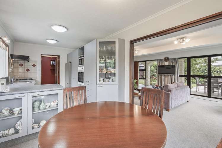 68 Lake Terrace Road Burwood_6
