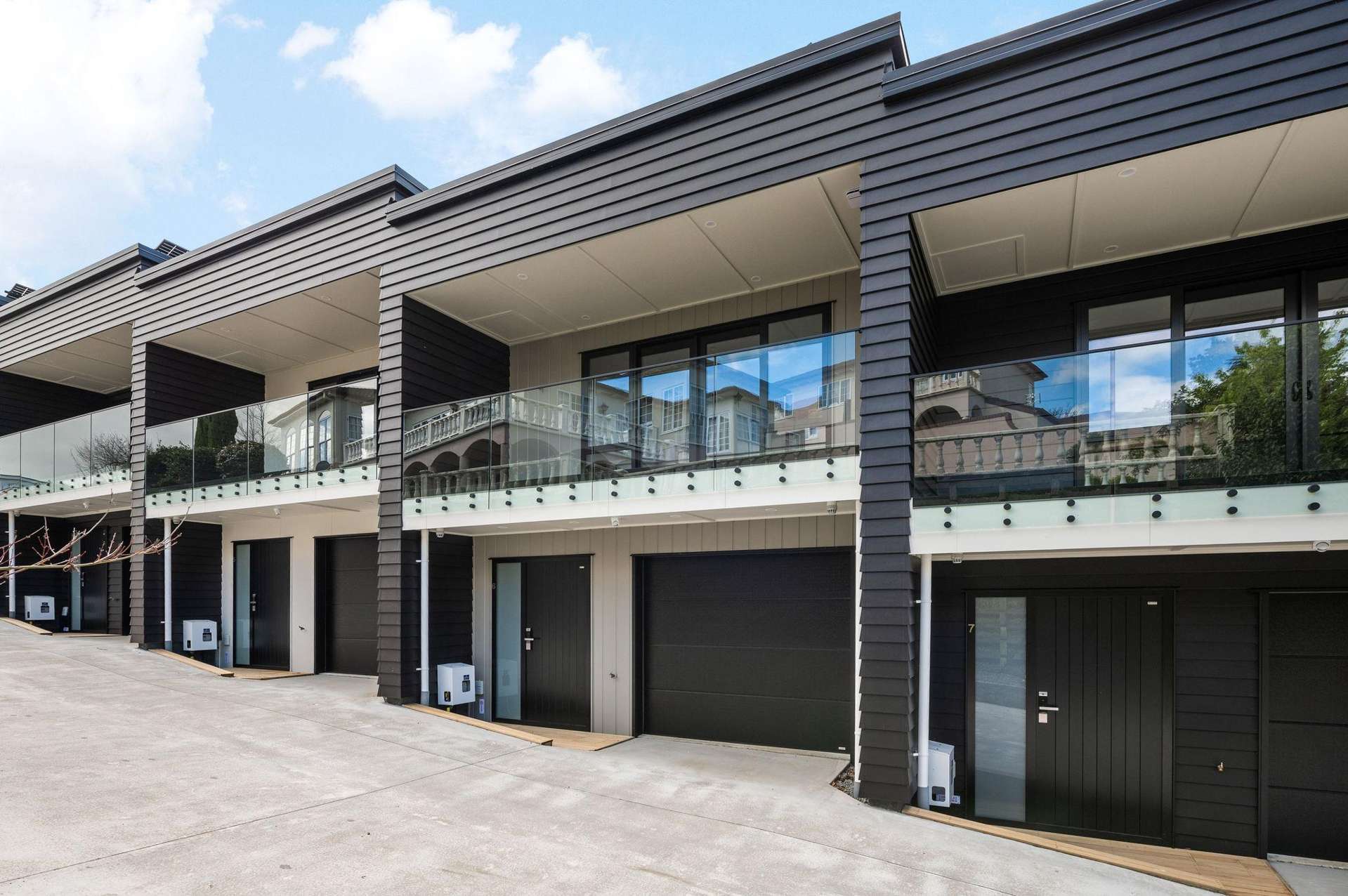 6/143 Clarence Street Hamilton Lake_0