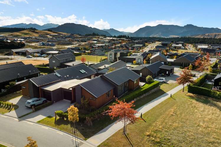 8 Sawdon Street Wanaka_36