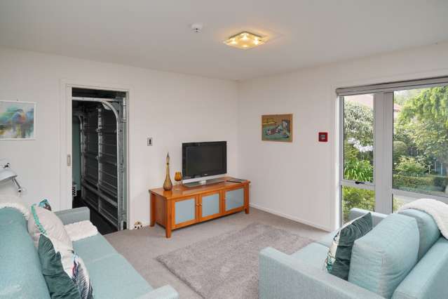 1-8 Hutcheson Street 1551_2