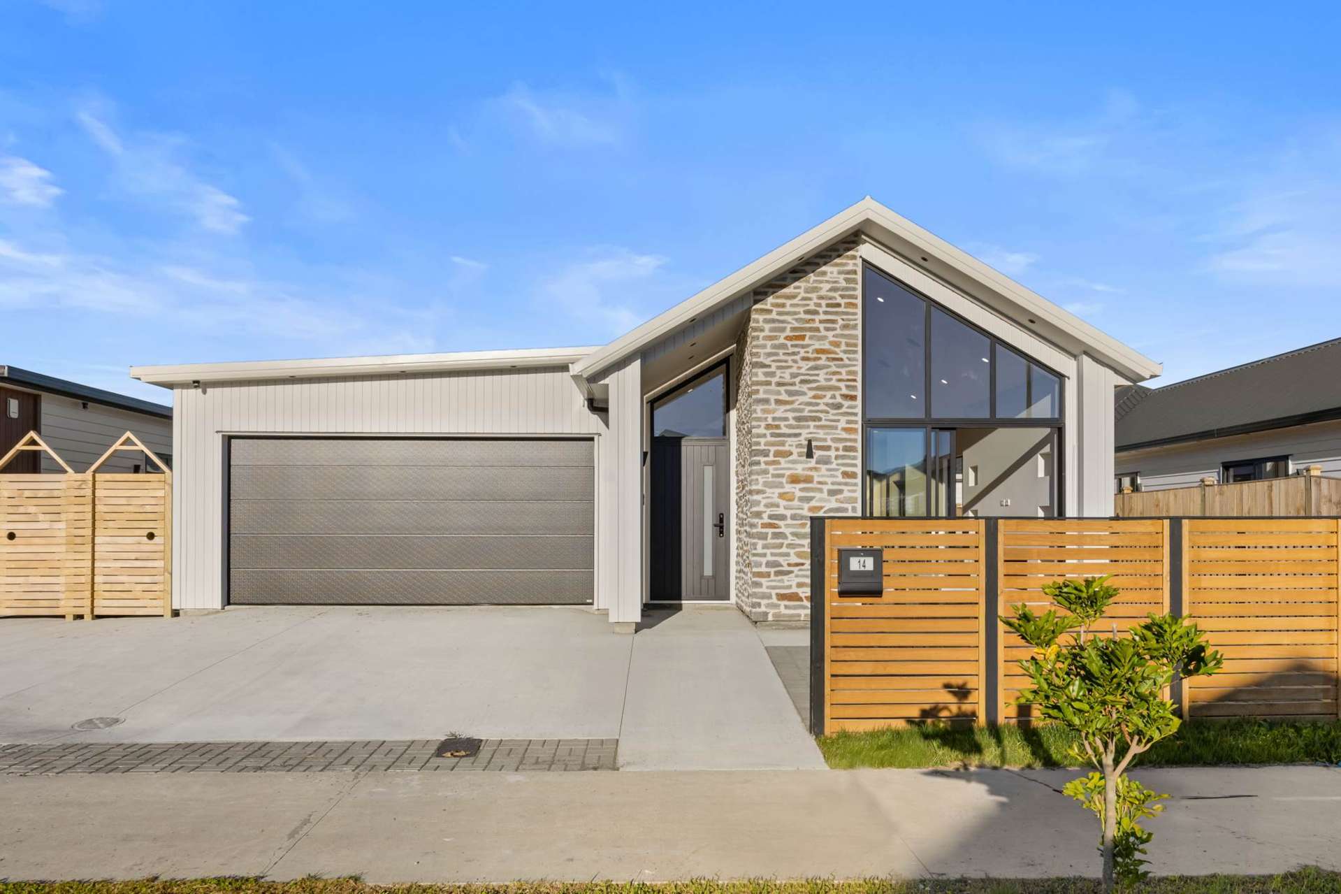 14 Tuwai Crescent Opaheke_0