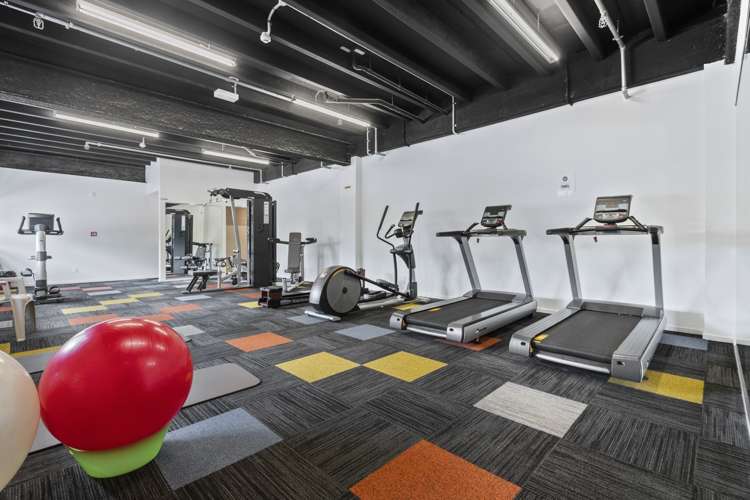 24b/30 Westward Ho Glen Eden_7