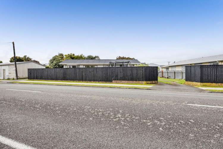 70 Camberwell Road Hawera_13