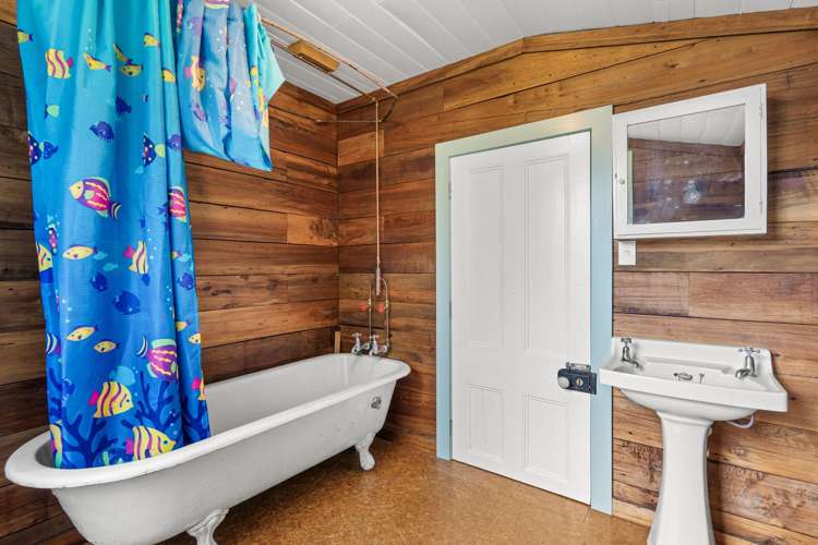 342 Le Bons Bay Road Le Bons Bay_33