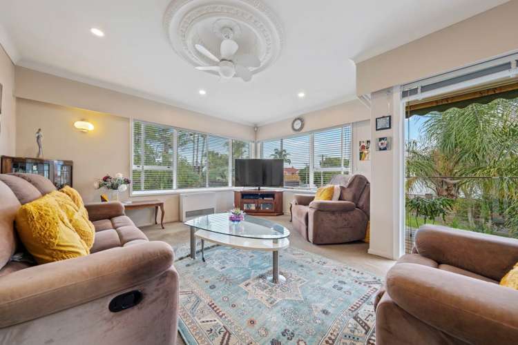 1/105 Landscape Road Mount Eden_3