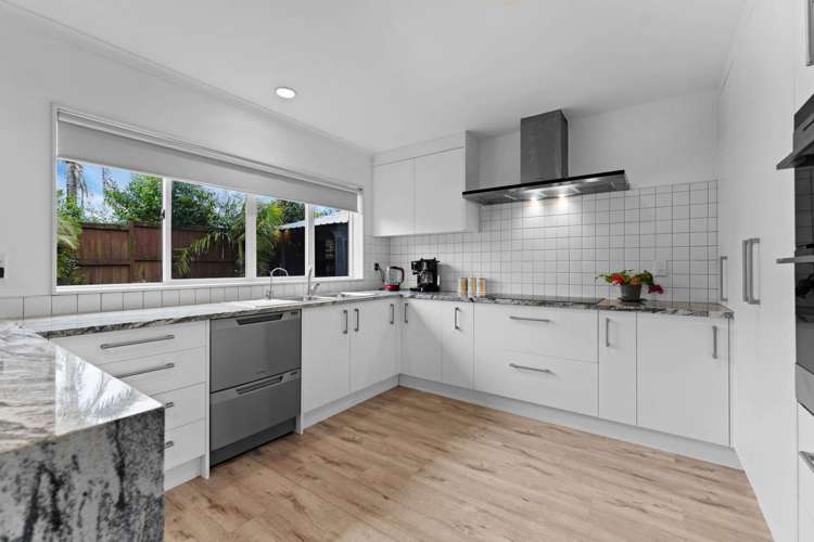 10 Point View Drive East Tamaki Heights_9