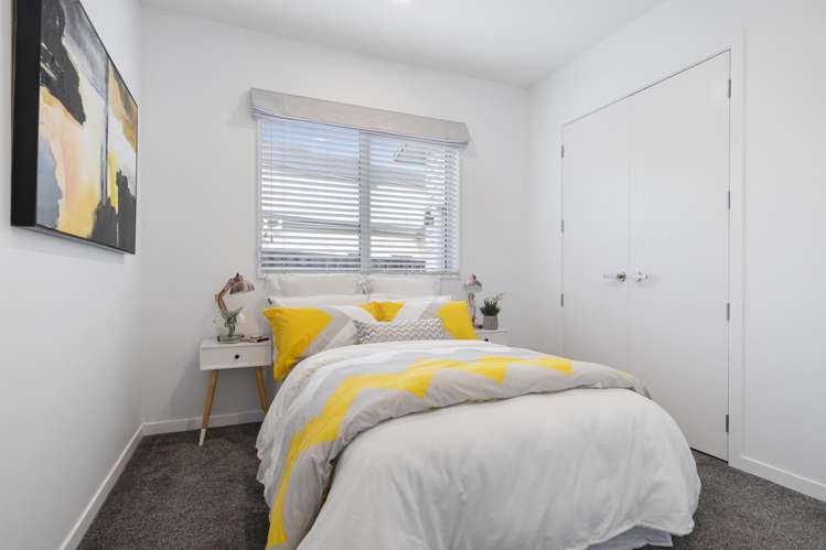 22 Knoll Rise Pukekohe_13