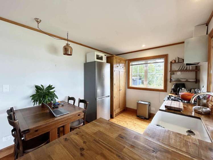 33 Cornwall Road Lyttelton_2