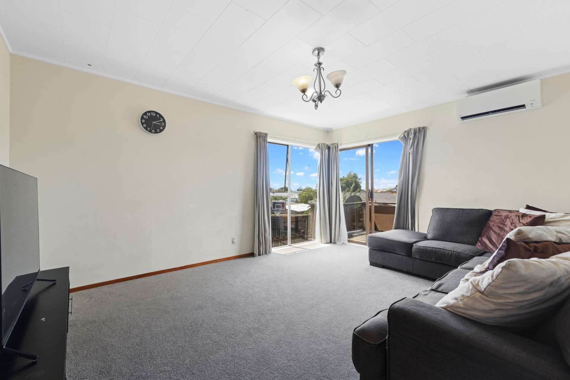 1/11 Charntay Avenue Clover Park_0