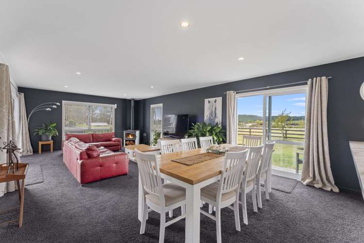 341 White Road Broadlands Forest_6