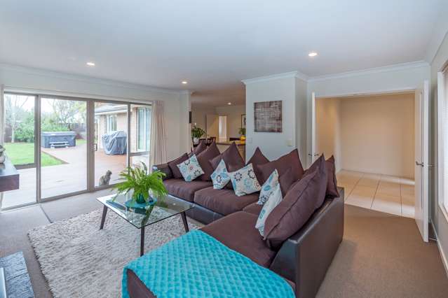 282 Southfield Drive Lincoln_2