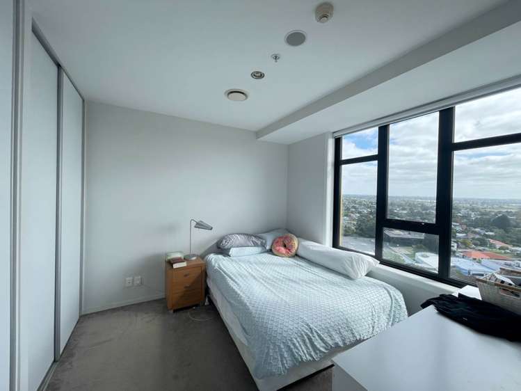 1210/20 Mccrae Way New Lynn_3