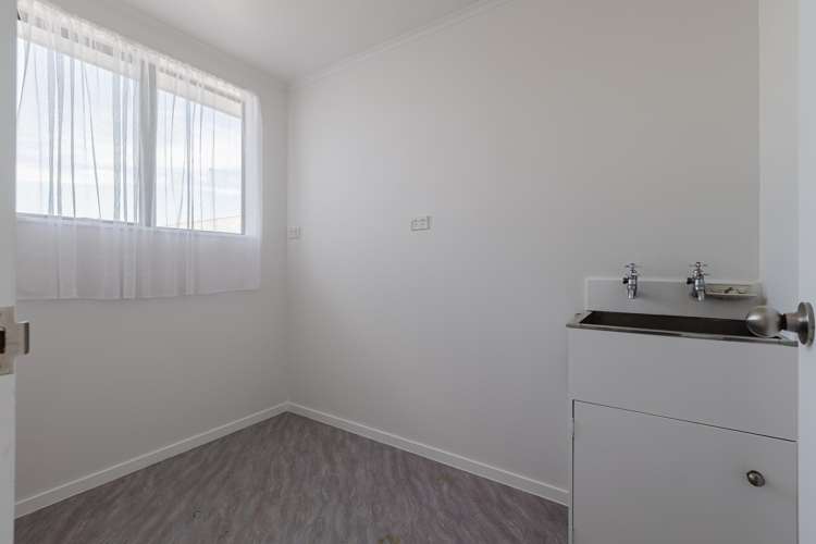 60 Sherwill Street East Feilding_15