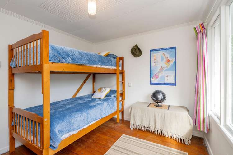 131 Black Road Otatara_9