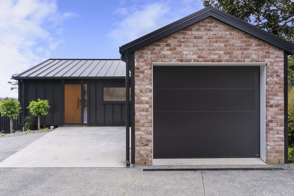 2/177 Browns Bay Road_0