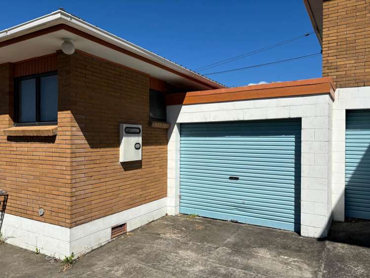 1/21 Bracken Avenue Takapuna_14