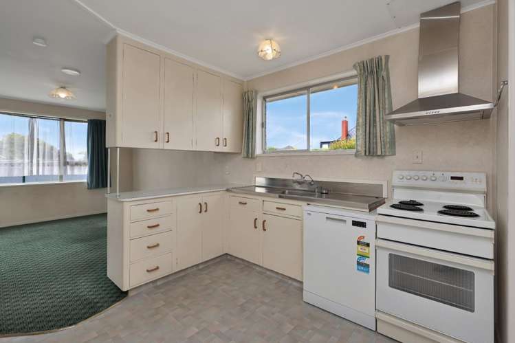 28 Churchill Avenue Allenton_3