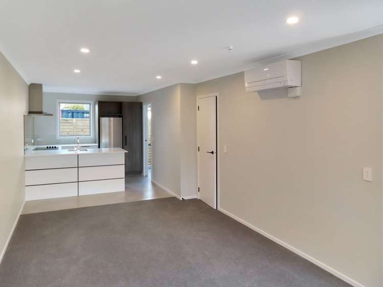 11 John Reynolds Square 10609_2