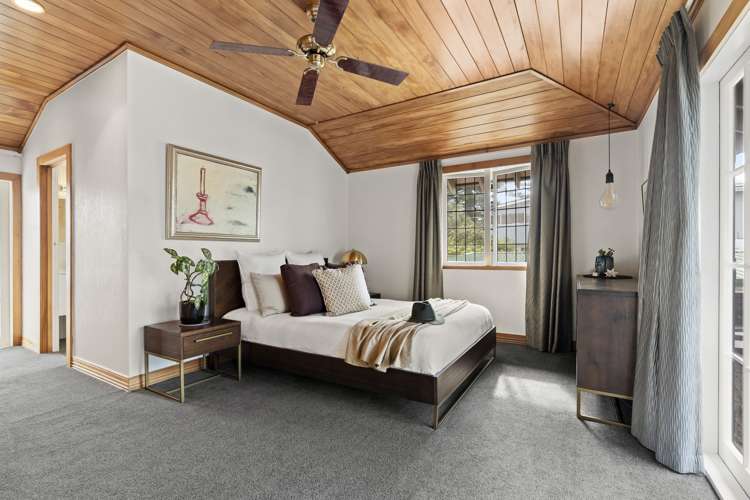 1 Old Lake Road Narrow Neck_10