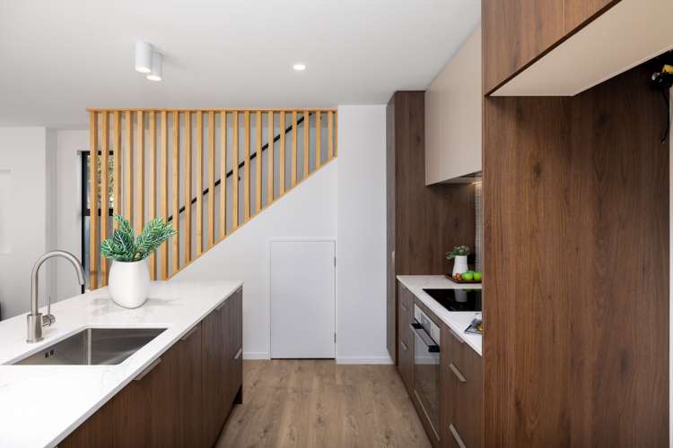 1/69 Bishop Street_3