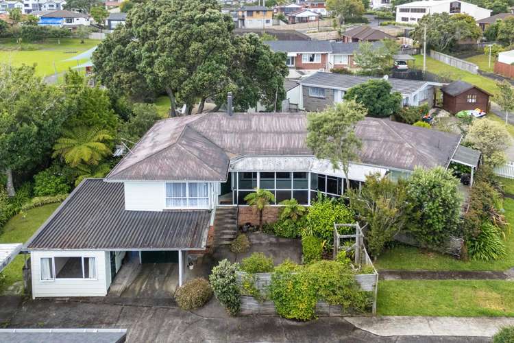 24 Tania Place Blockhouse Bay_13