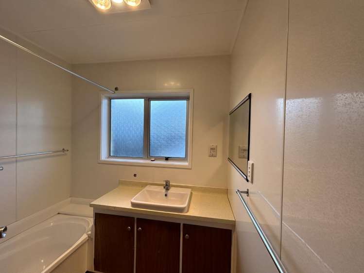 2/15 Ranui Road 10816_2