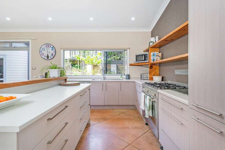 1 Stormont Lane Whitianga_10