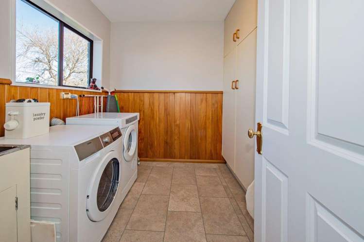 10 May Street Leeston_14