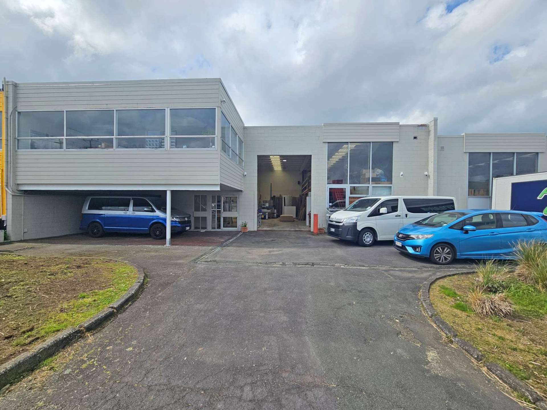 Unit 2/4 Goldfield Wairau Valley_0