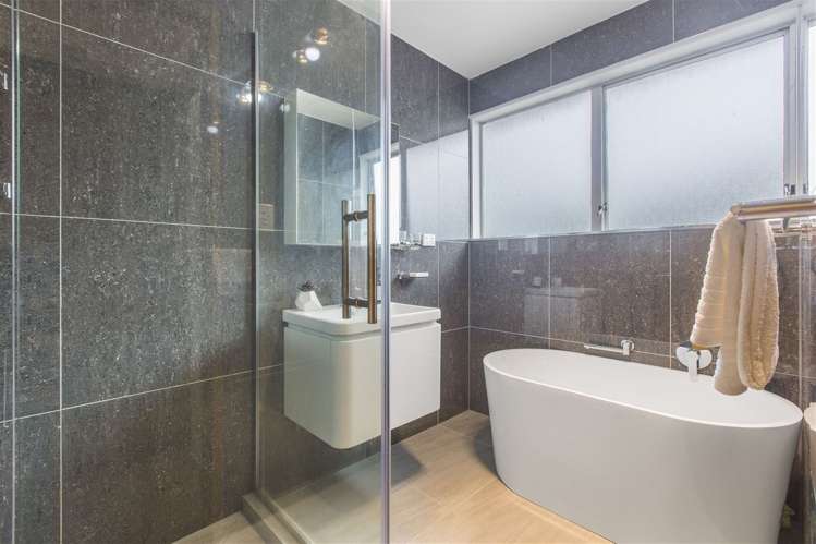 369 Bucklands Beach Road_3