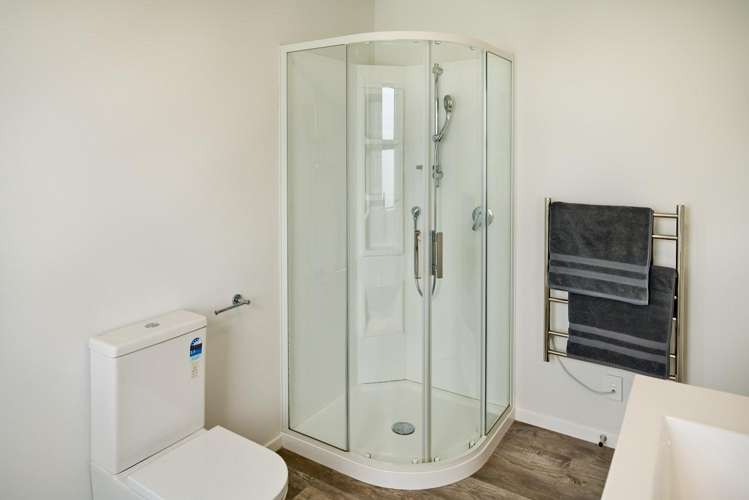 52b Chesterton Street Johnsonville_15