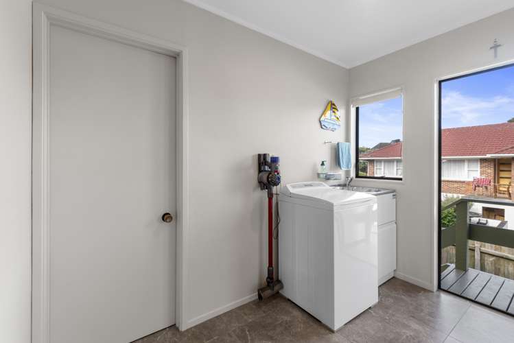 133a Vodanovich Road Te Atatu South_14