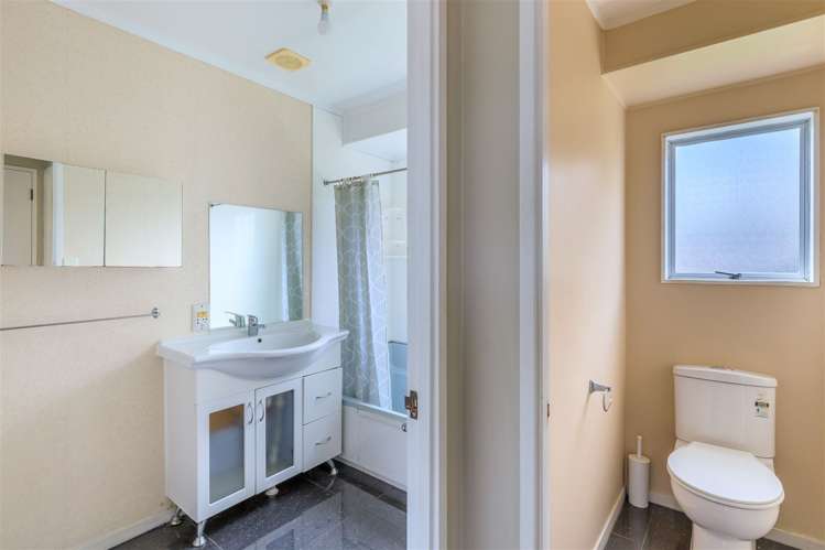 124a Clevedon Road Papakura_13