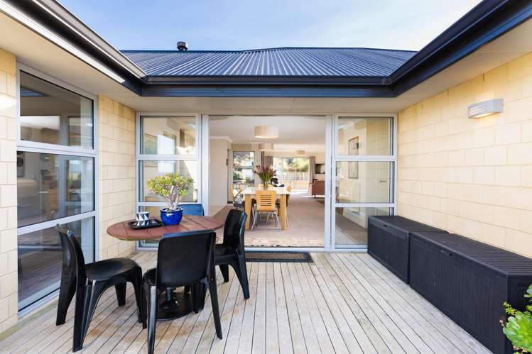 37 Highgrove Saint Clair_14