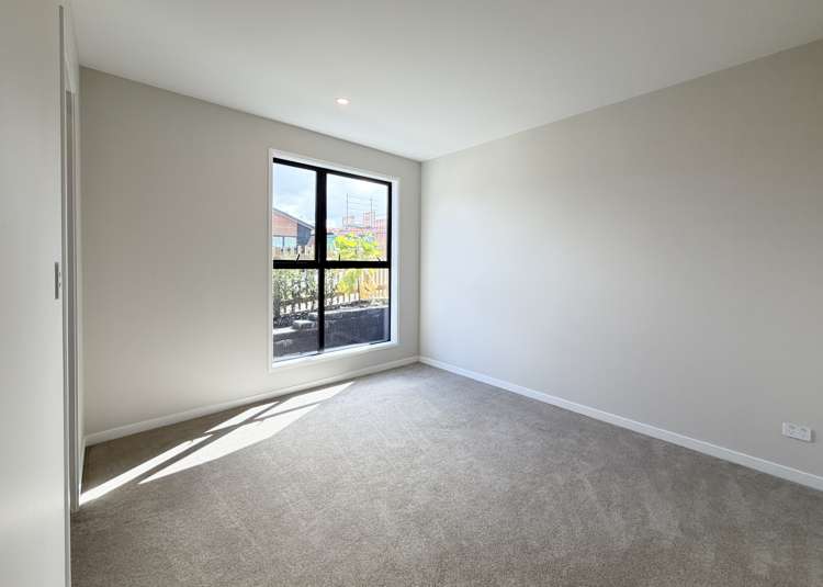 72 Huanui Drive Orewa_12