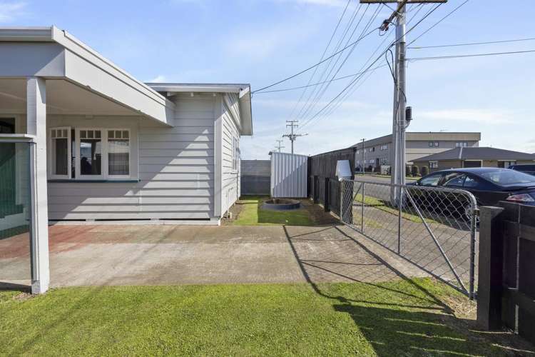 158 Argyle Street Hawera_15