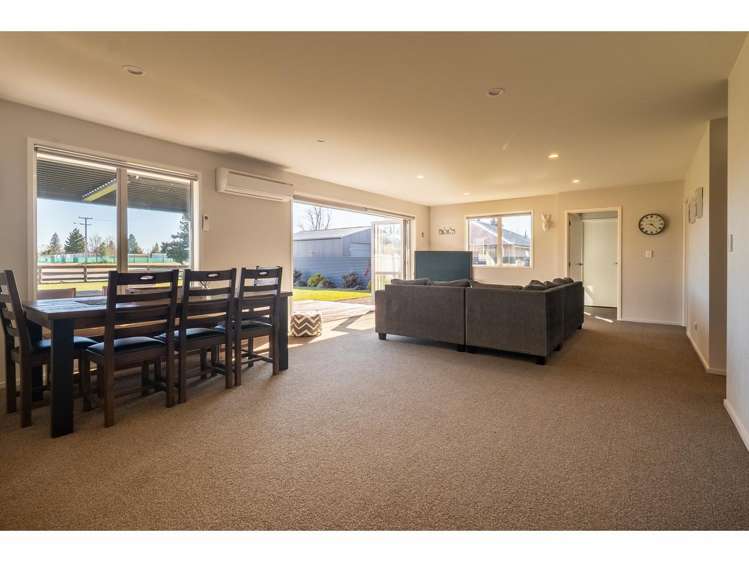 4 Lakeland Avenue Twizel_6