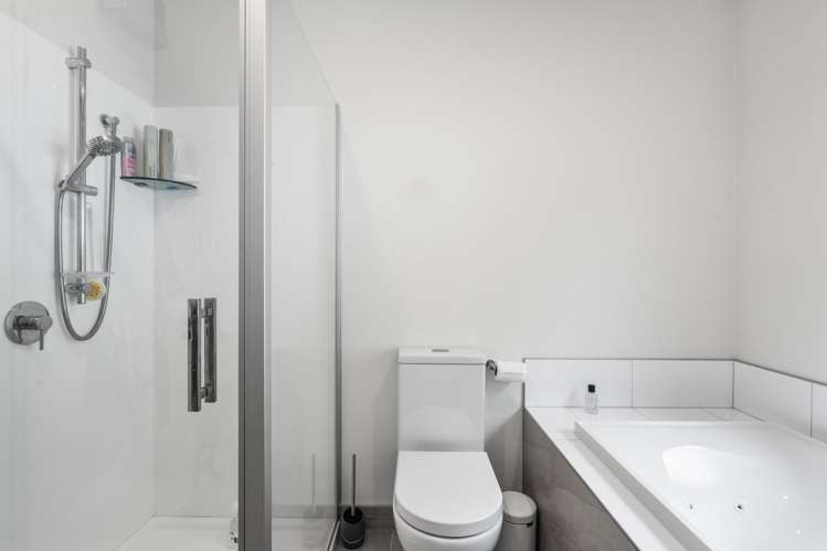 69 Aynsley Terrace Hillsborough_25